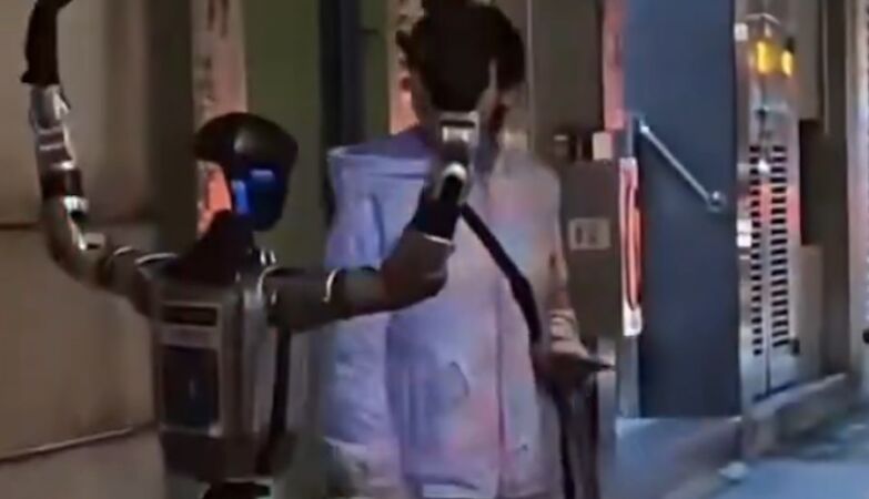 Woman had to be hospitalized after altercation with… humanoid robot