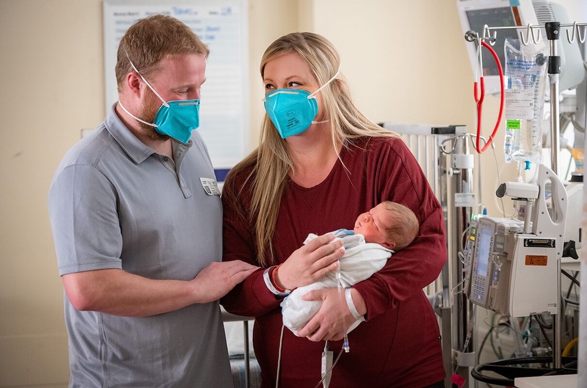 For the first time, stem cells and surgery treated spina bifida in the womb