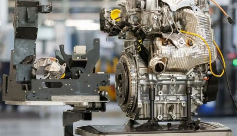 New hybrid engine increases autonomy by 40% and uses completely renewable fuel