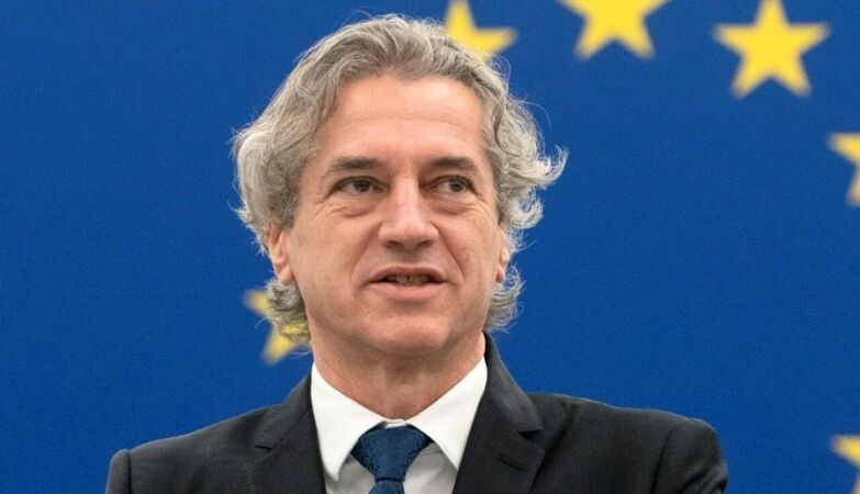 Secret wiretapping and corruption. Israeli spies accused of trying to manipulate Slovenian elections