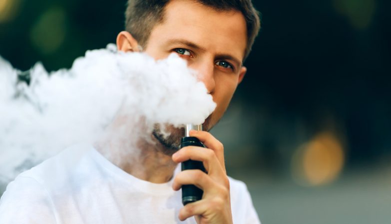 Mega-analysis of more than 100 studies links e-cigarette smoking to cancer