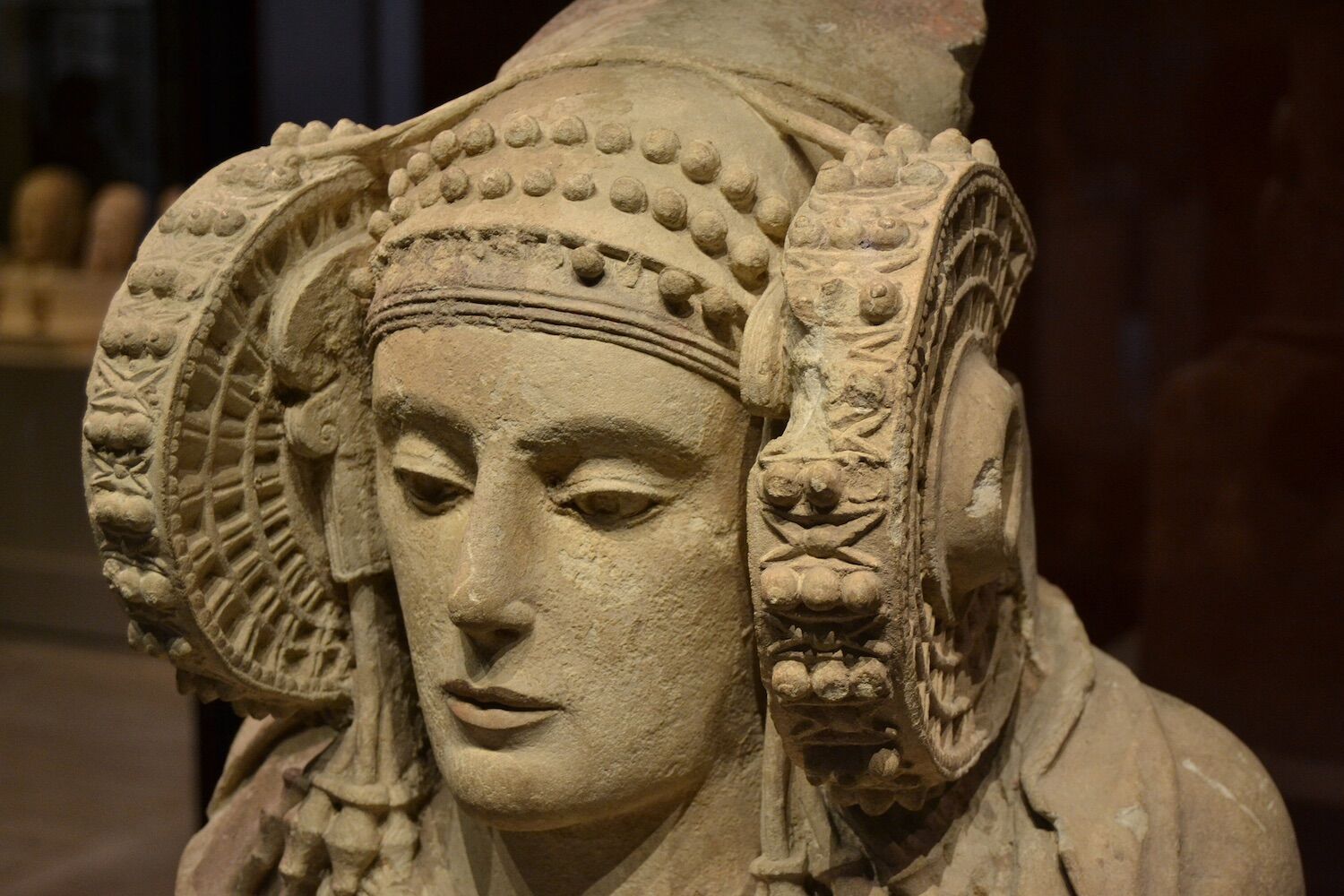 “Lady of Elche”: whose bust is the mysterious pre-Roman Hispanic woman of high lineage?