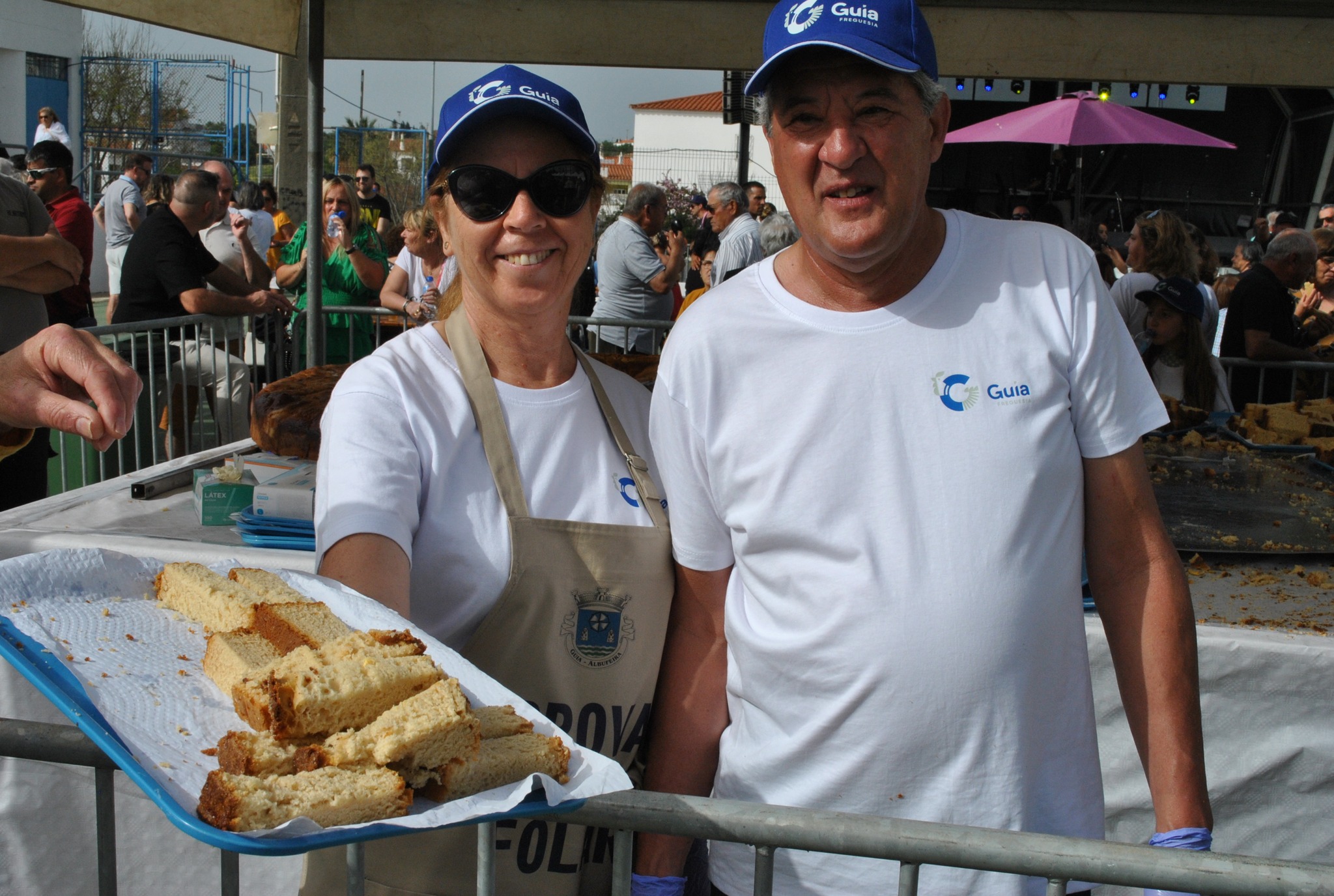 Giant folar and music liven up Guia on Easter Sunday