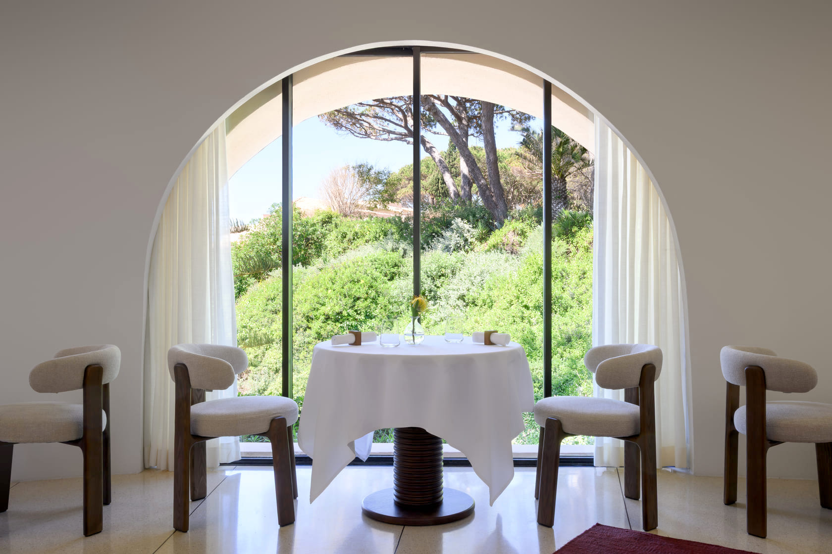 Michelin Guide recommends Coral restaurant in the Algarve
