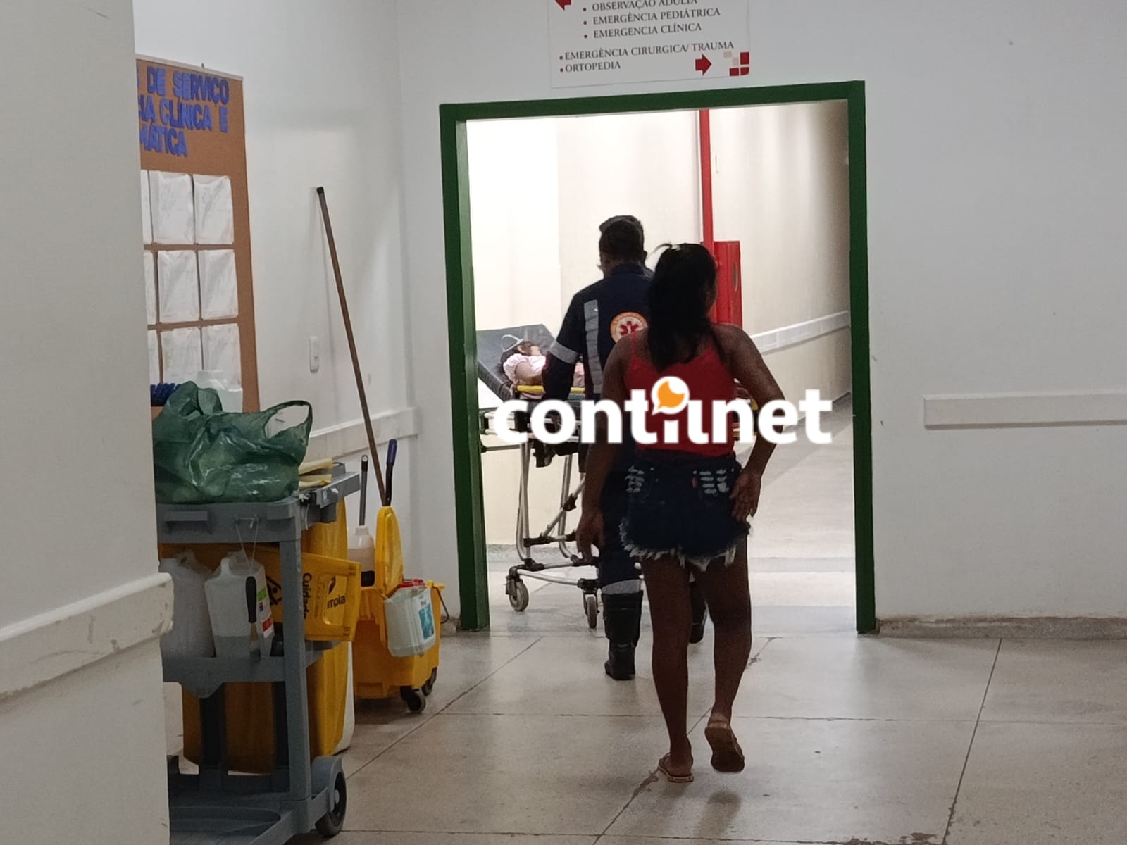 8-year-old child is hospitalized in serious condition after eating possibly poisoned candy in Rio Branco