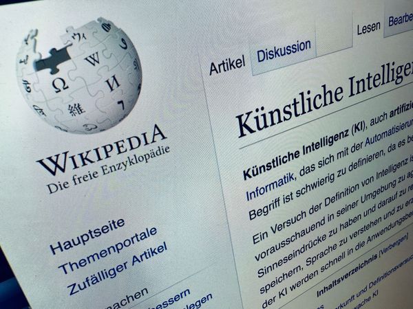 Wikipedia, STANDARD, aam