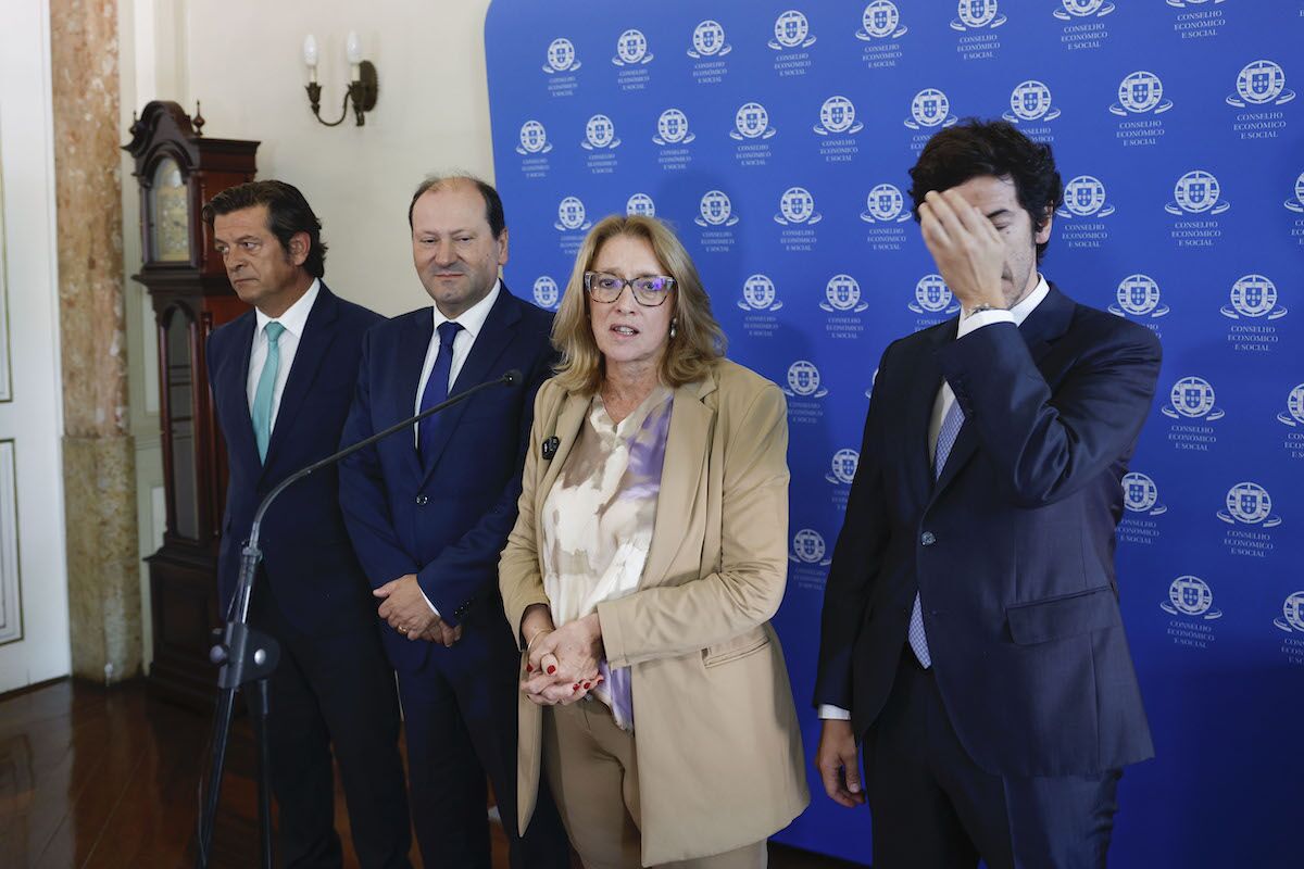 Exemption from working hours, lay-off, “right to disconnect”: the new Government document on the labor package