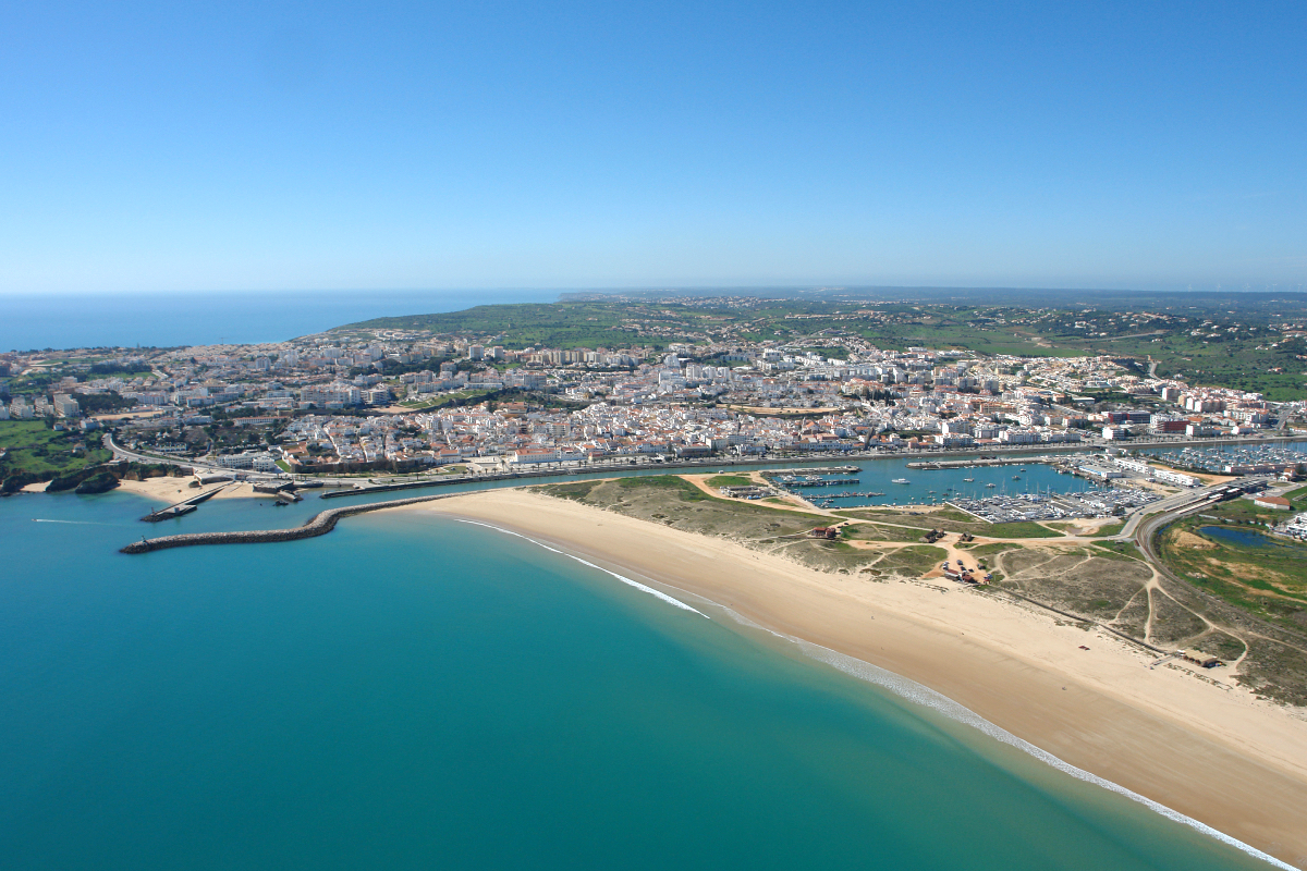 Neither Faro nor Portimão: Spaniards highlight the two cities in the Algarve that are the “most distinct jewels of the region”, Tavira and Lagos