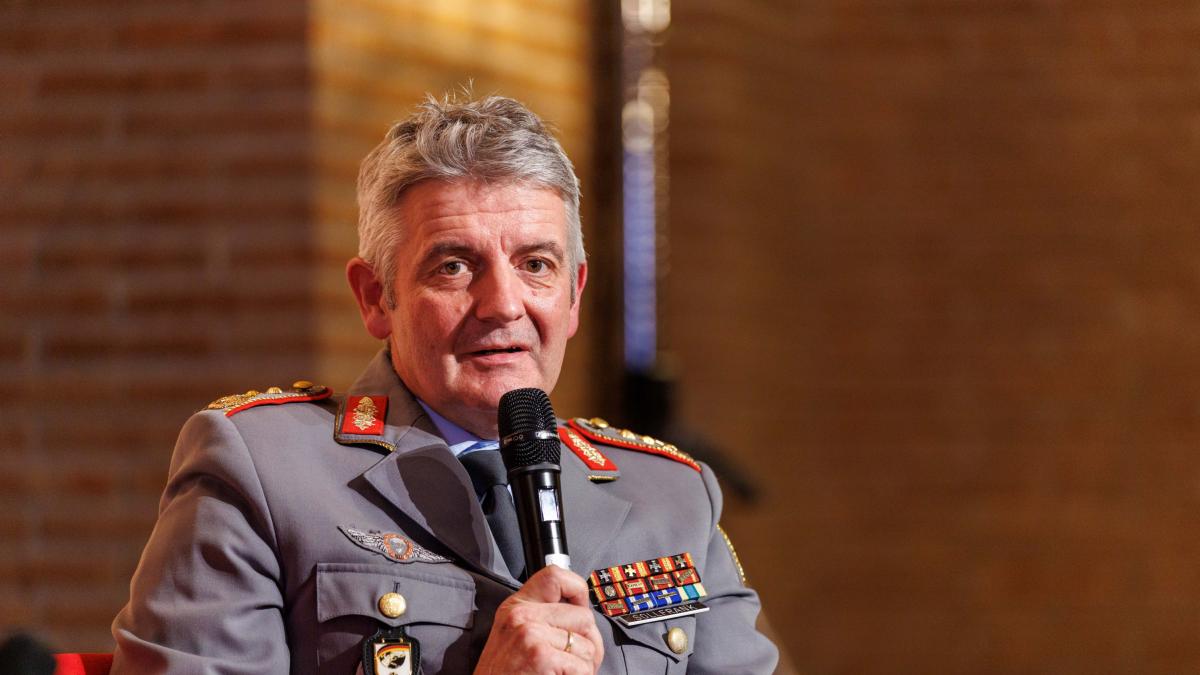 Alexander Sollfrank, general of the German Army: “Russia is producing 1,000 drones in 24 hours and NATO is not yet prepared for that type of war”