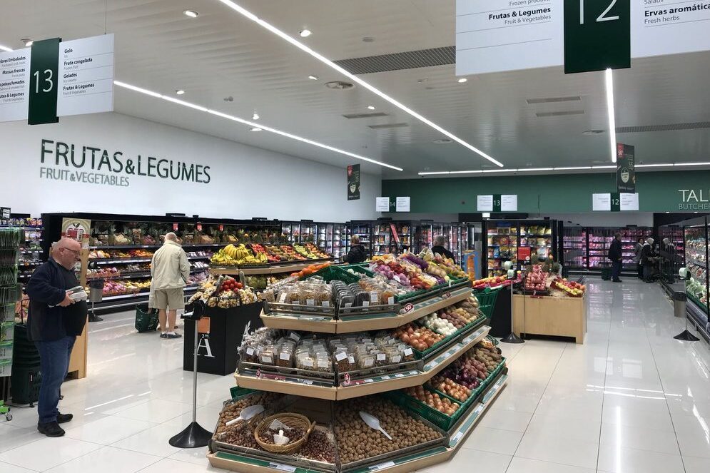 Apolónia Supermarkets Open Days offer 80 places in the Algarve