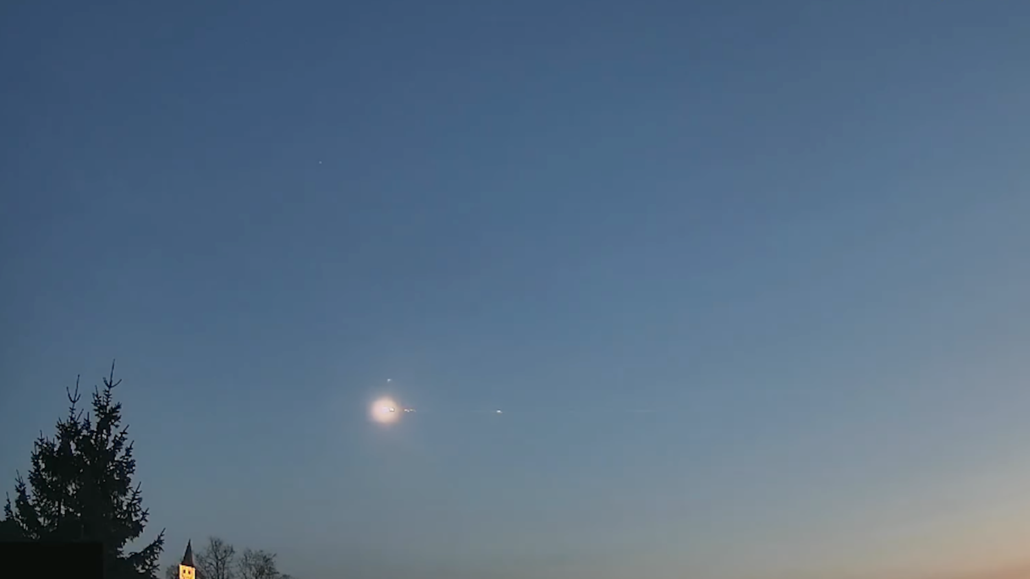 “Iranian missile” crashed at home in Germany (it’s a meteorite)