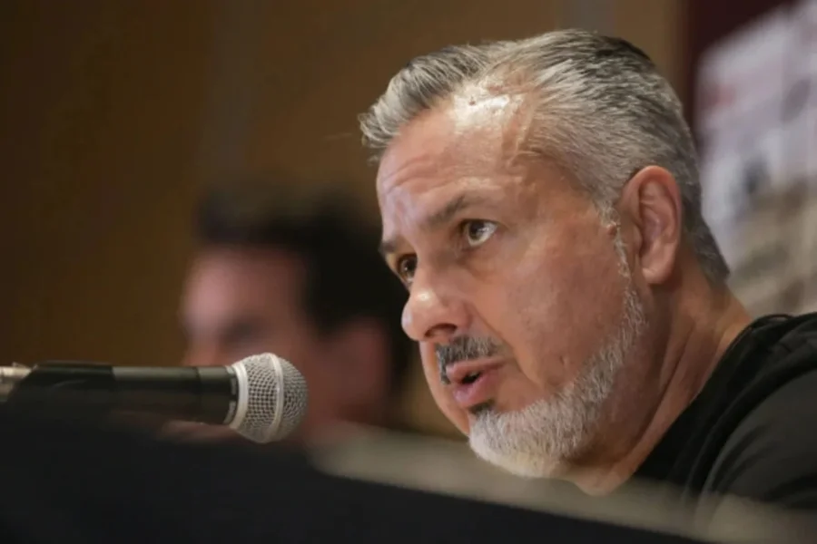 José Boto assume responsabilidade por demitir Filipe Luís