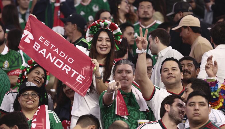 Fan died in Mexico-Portugal