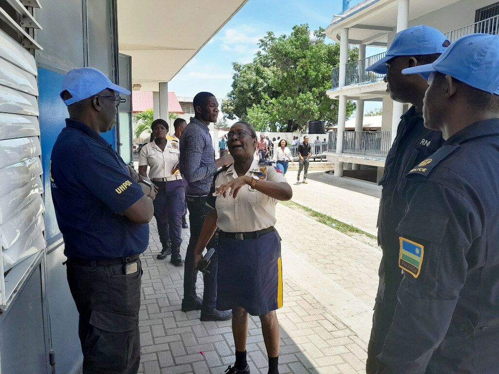 5 years after the president's assassination, Haiti goes to elections with 320 parties