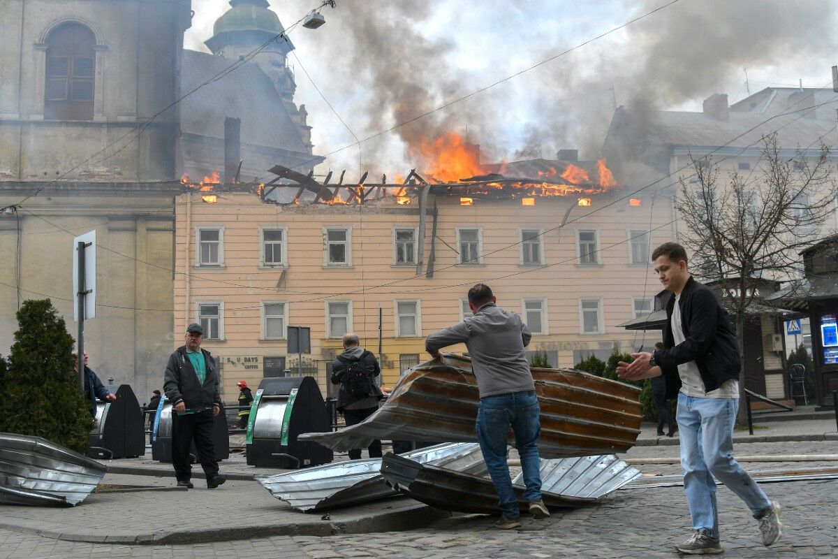 “Not even in the time of the Germans”: Russia launched almost a thousand drones in 24 hours towards Ukraine