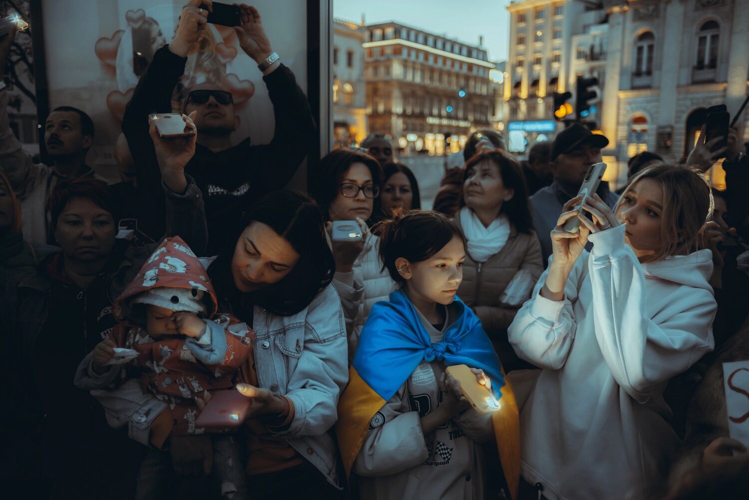 Your cell phone battery drains faster during a public emergency