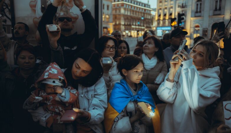 Your cell phone battery drains faster during a public emergency