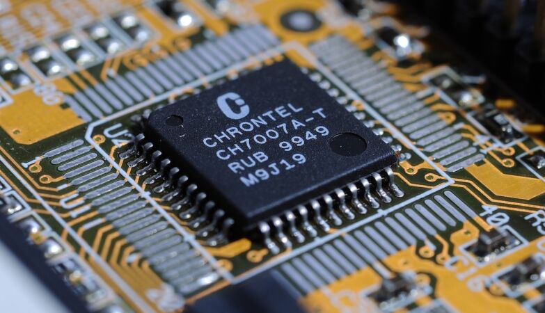 How much gold is in your old laptop?