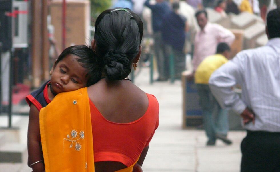 “Fragile male hypothesis”. With hot days during pregnancy, fewer boys are born