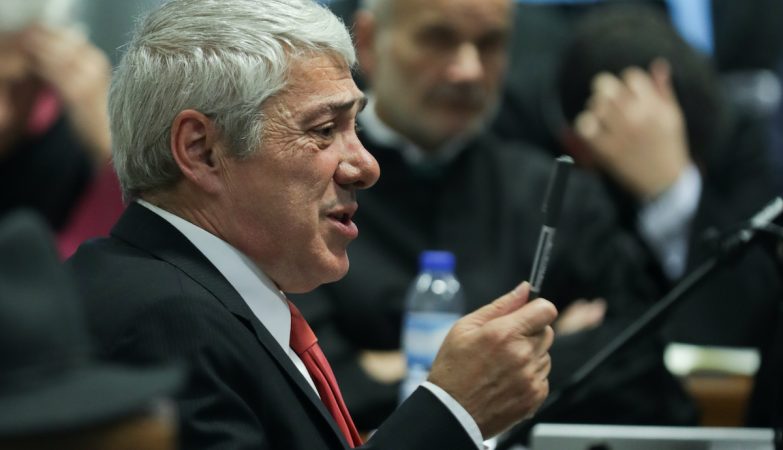 Lawyer quits, trial stalled; Socrates is “wiping the floor with Justice”