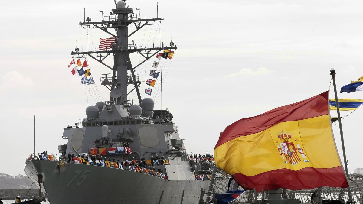 The US withdraws planes from Rota and Morón after Spain's refusal to use its bases in the offensive against Iran