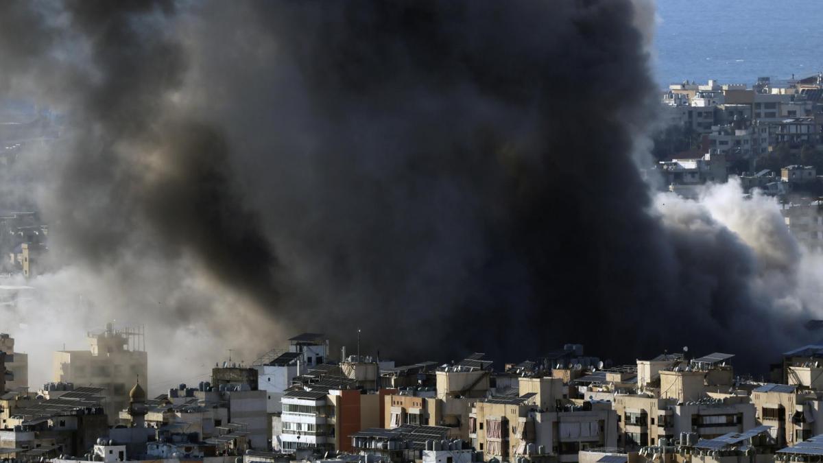 Open escalation: embassies attacked, mass evacuations and threat of military deployment
