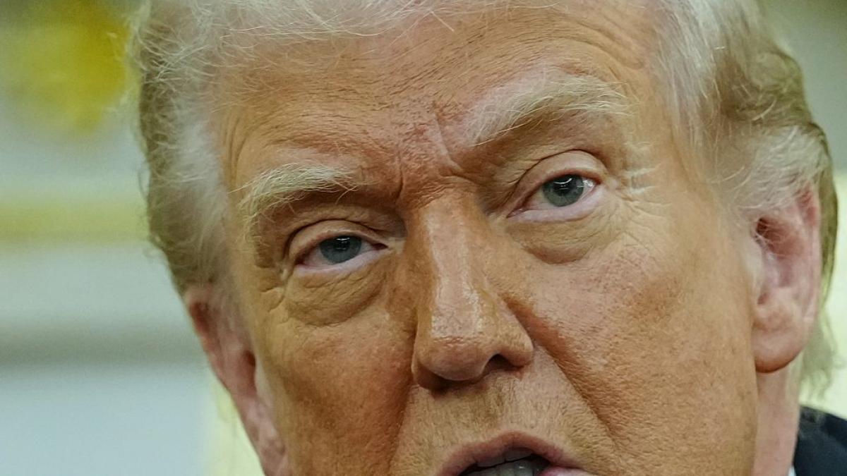 Trump speaks with Iran while preparing a coalition to monitor Hormuz and anticipates that he will negotiate with Cuba after the war