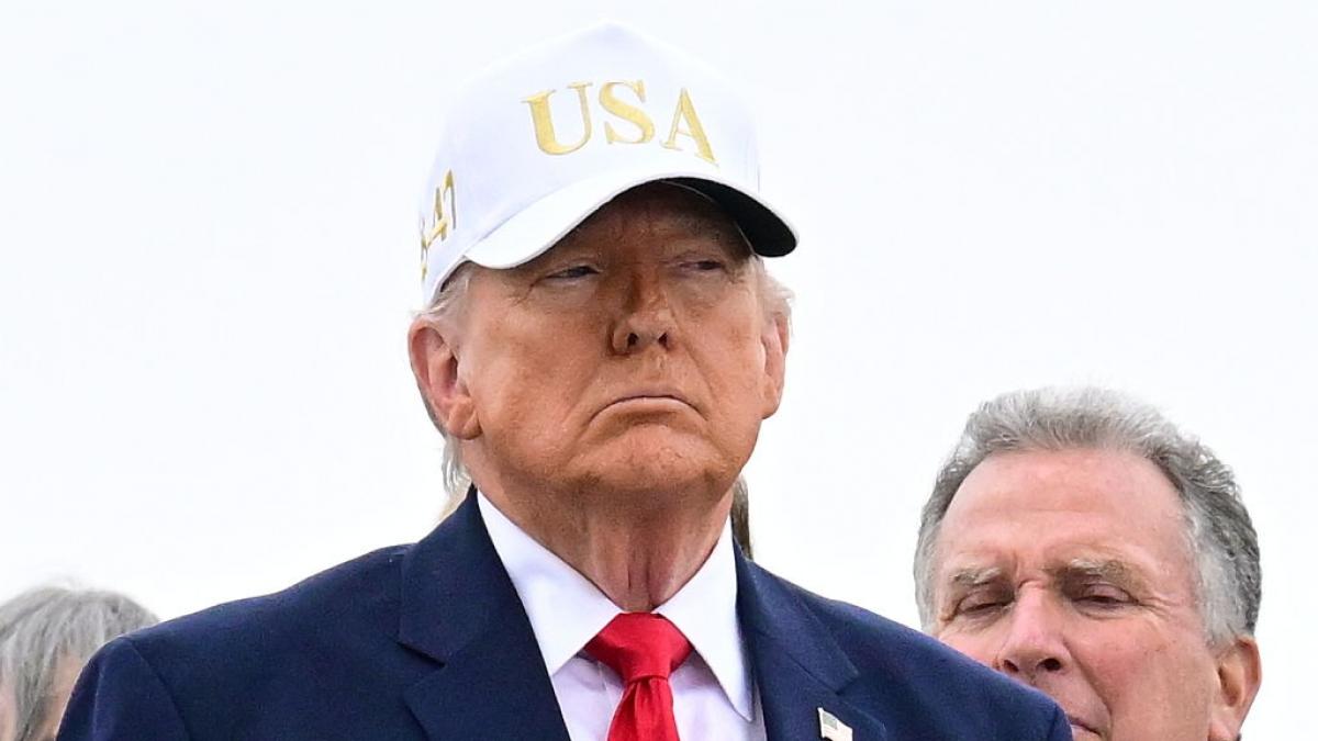 Trump warns that Iran's new supreme leader "won't last long" without US approval