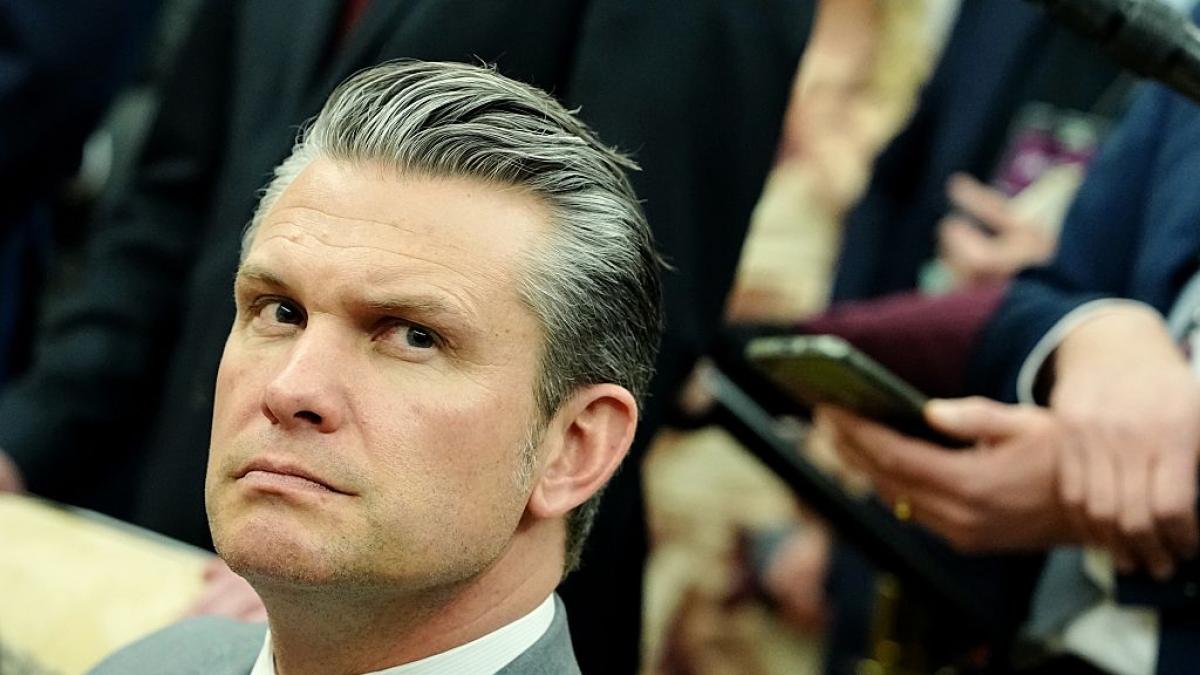 11.3 billion burned in Iran in a week... and the Secretary of War, with lobster and crab