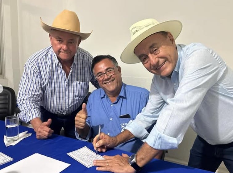 The movement involves cattle rancher Jorge Moura and his son, Marcelo Moura