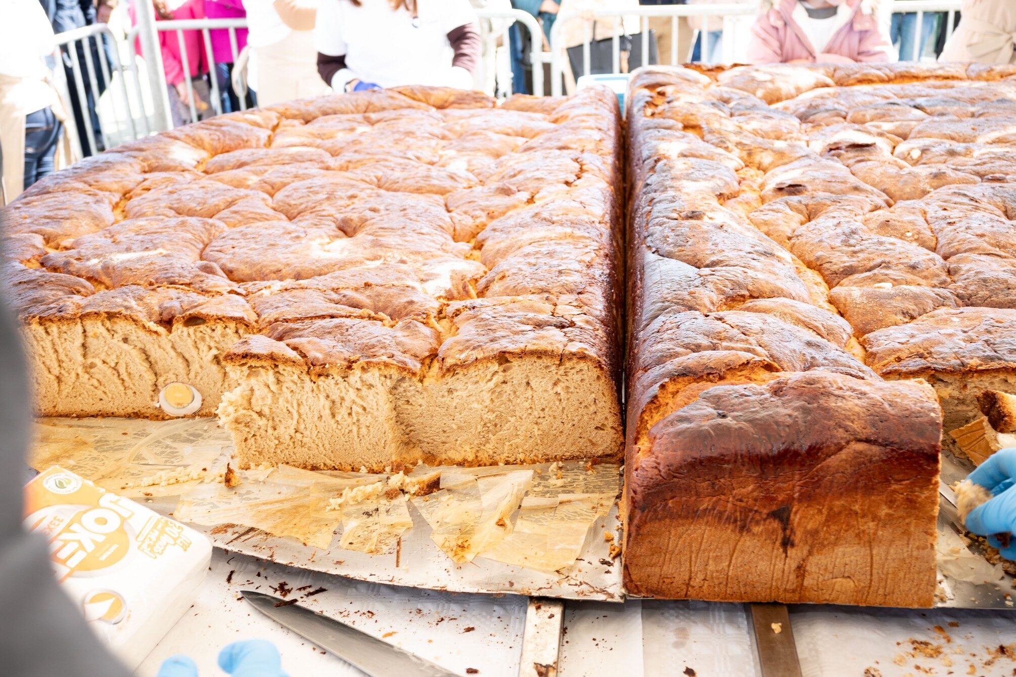 Folar Tasting in Guia highlights traditional flavors and conviviality