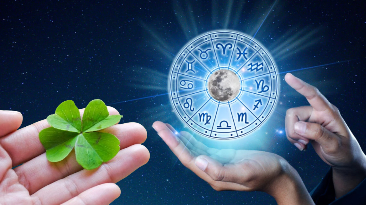 3 zodiac signs protected by the Virgin Mary throughout the month of April. I receive as a gift the invisible shield of divine protection and good luck