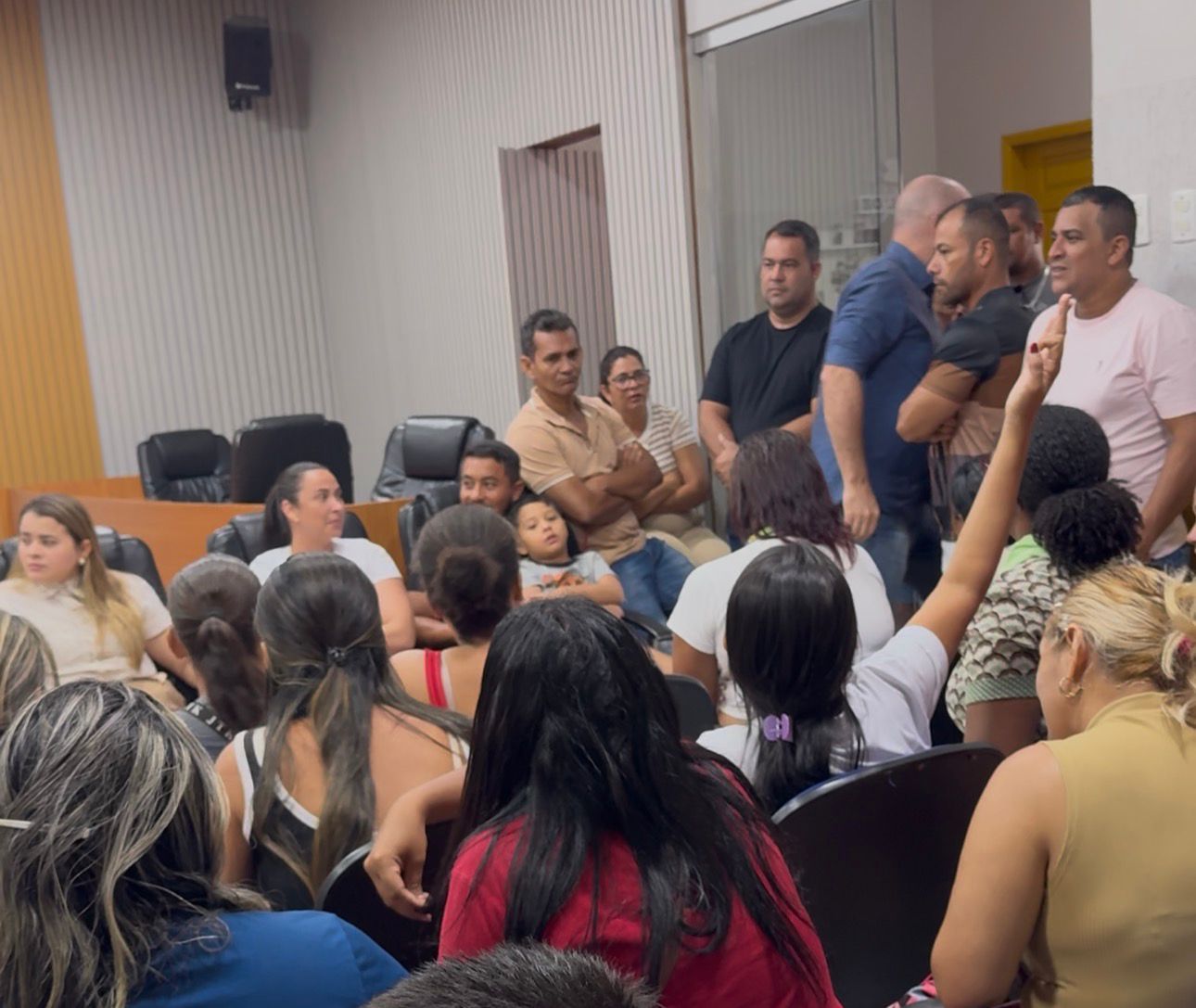 O gestor municipal se retirou alegando outros compromissos