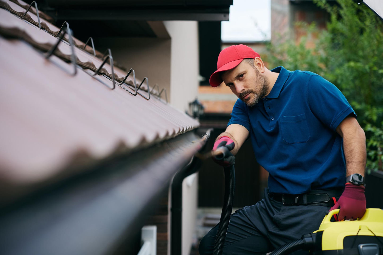 This is what you need to know. The great inspection of gutters in houses is starting! This mistake can cost you up to PLN 10,000! Find out how to avoid getting punished