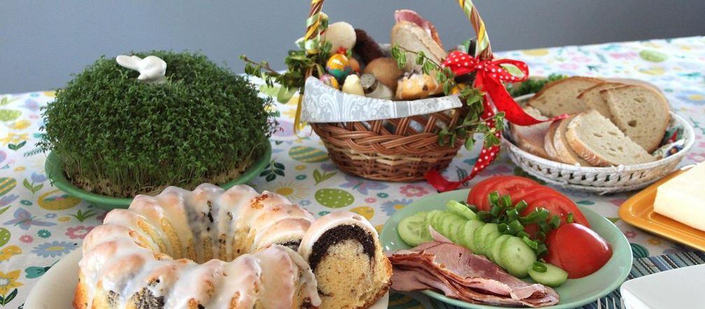Easter customs These items on the Easter table are a magnet for good luck. They will attract abundance and health