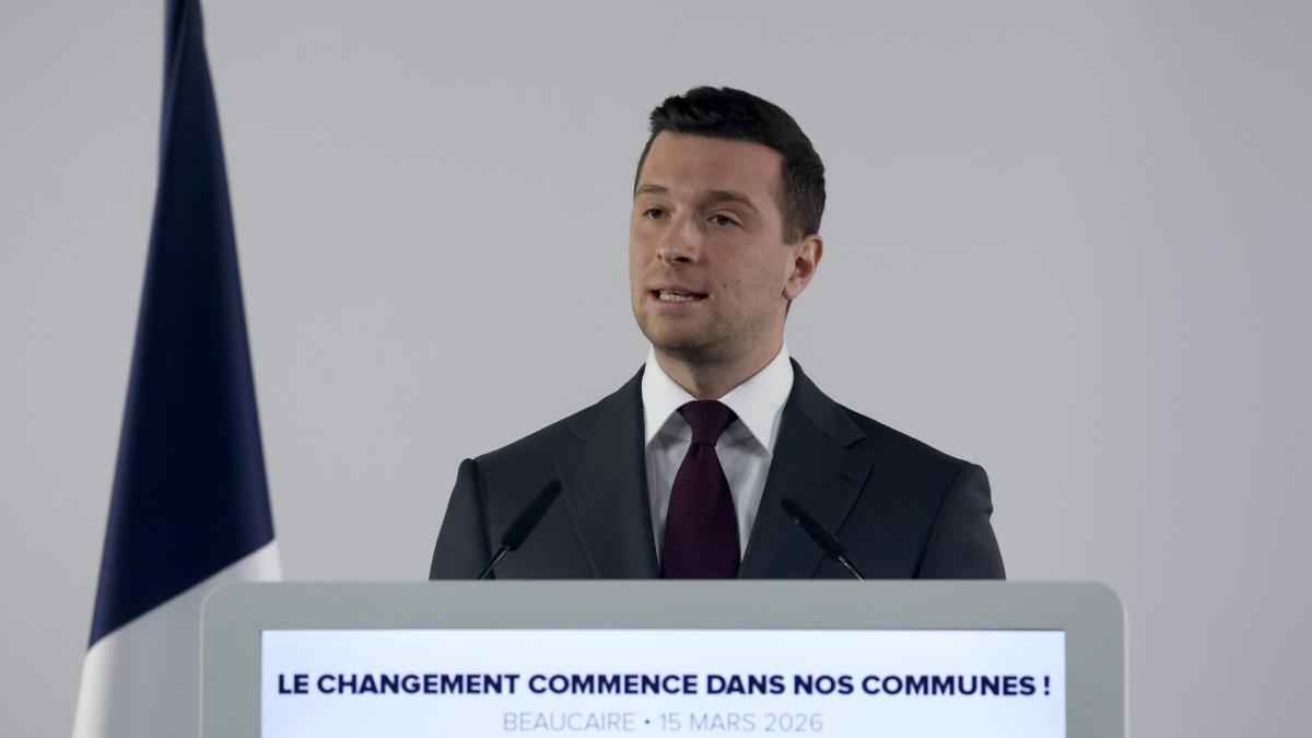 Ultra-right and ultra-left demand an increase in the French municipal elections