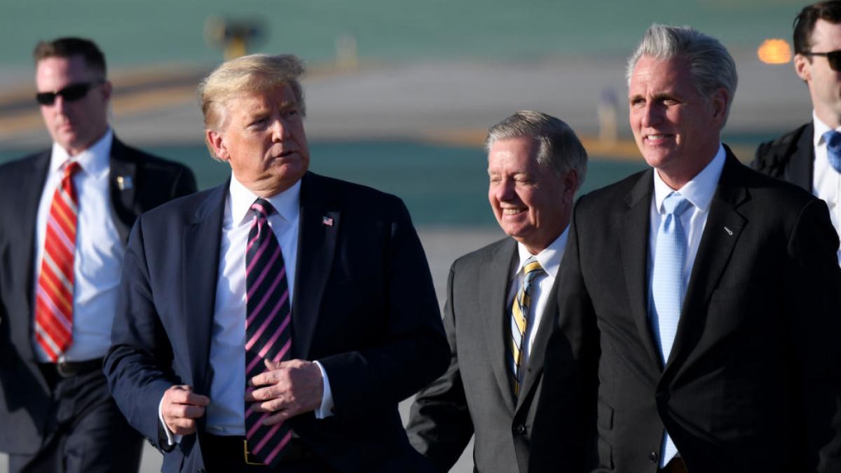 He is not Trump, but almost: a historic US senator, against the "aberration" of Pedro Sánchez's "role model"