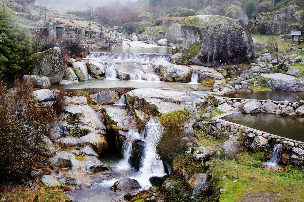 Portuguese beach with a postcard-worthy natural setting has a Blue Flag and snow can be seen there