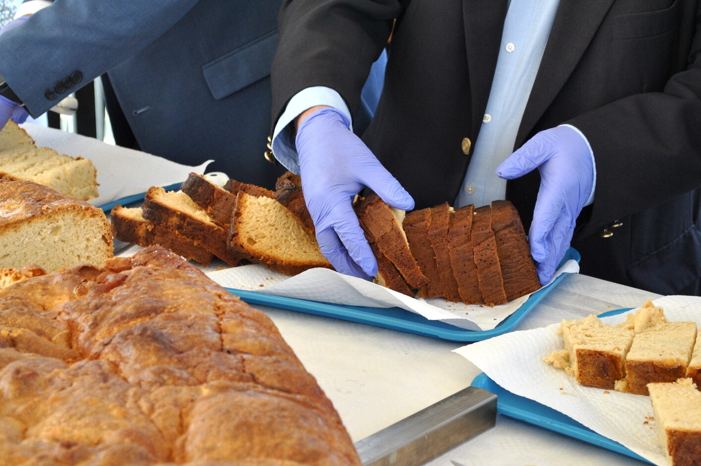 Giant folar and music liven up Guia on Easter Sunday