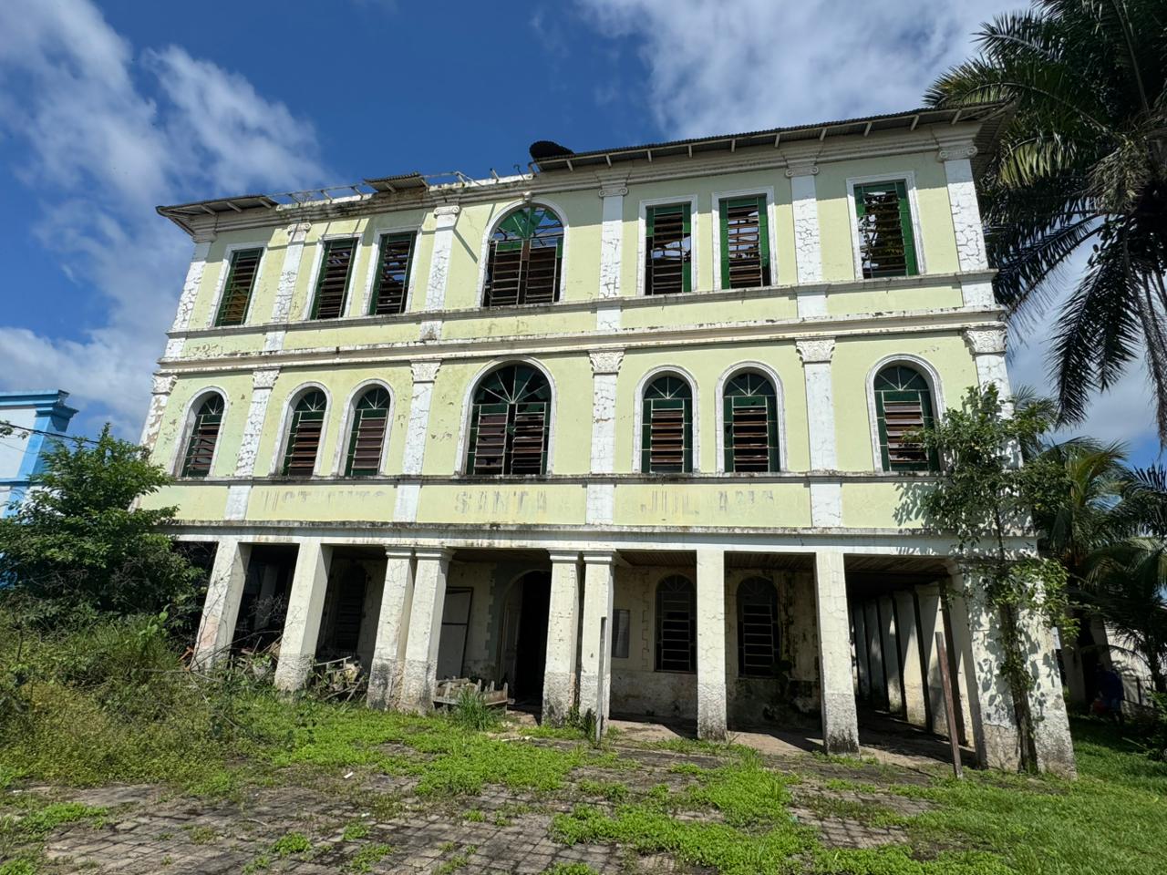 vMais do que uma construção antiga, o Instituto Santa Juliana é um patrimônio afetivo