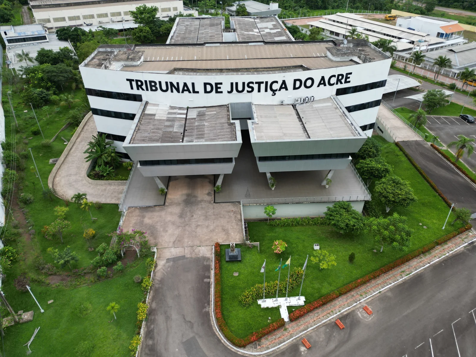 TJAC convoca aprovados em seletivo de estágio nesta terça