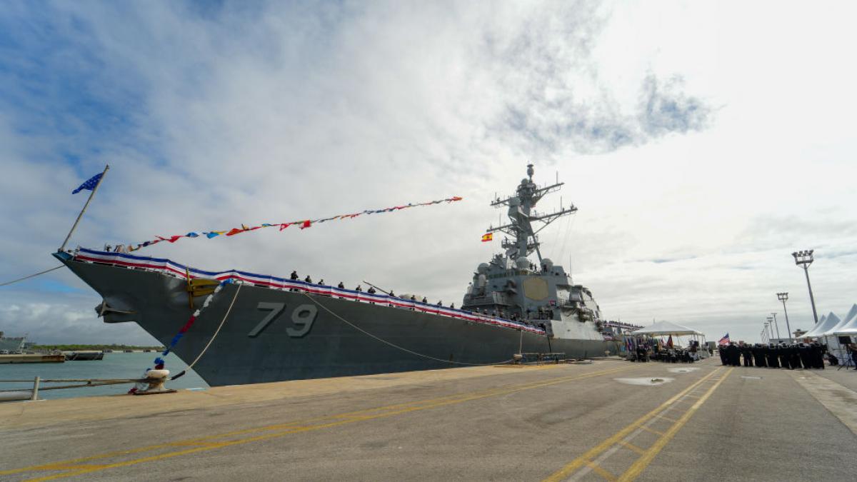 A US senator asks to remove Spain's military bases for not supporting the war against Iran