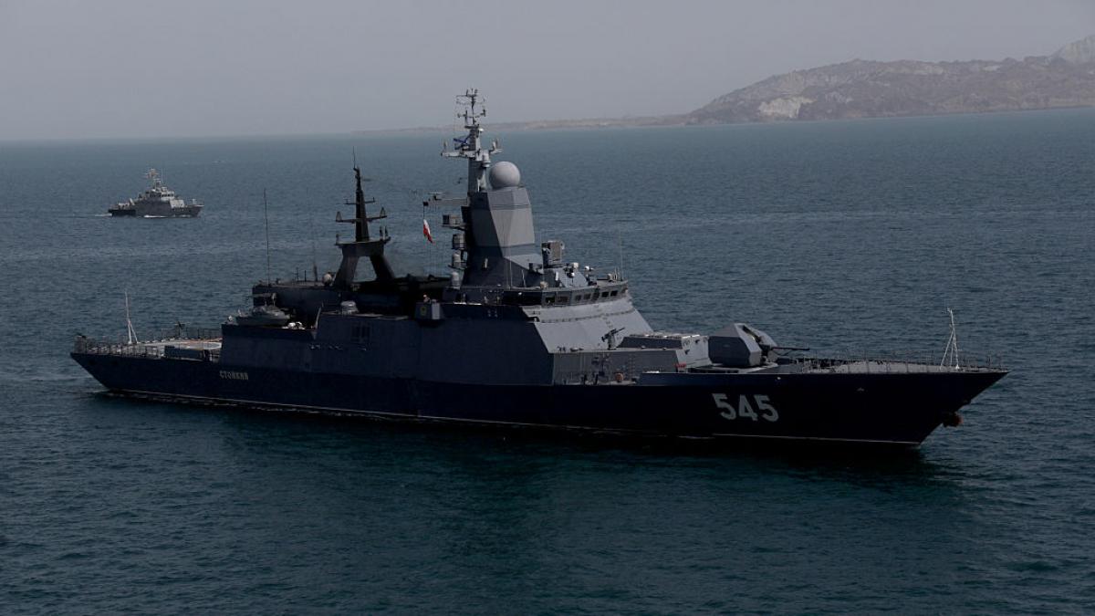Iran closes the Strait of Hormuz and threatens to "set fire to any ship that tries to cross it": what the blockade means