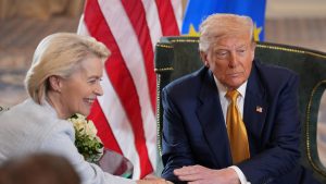 It's official: the European Parliament buries the tariff war with Donald Trump, although putting new conditions on the US