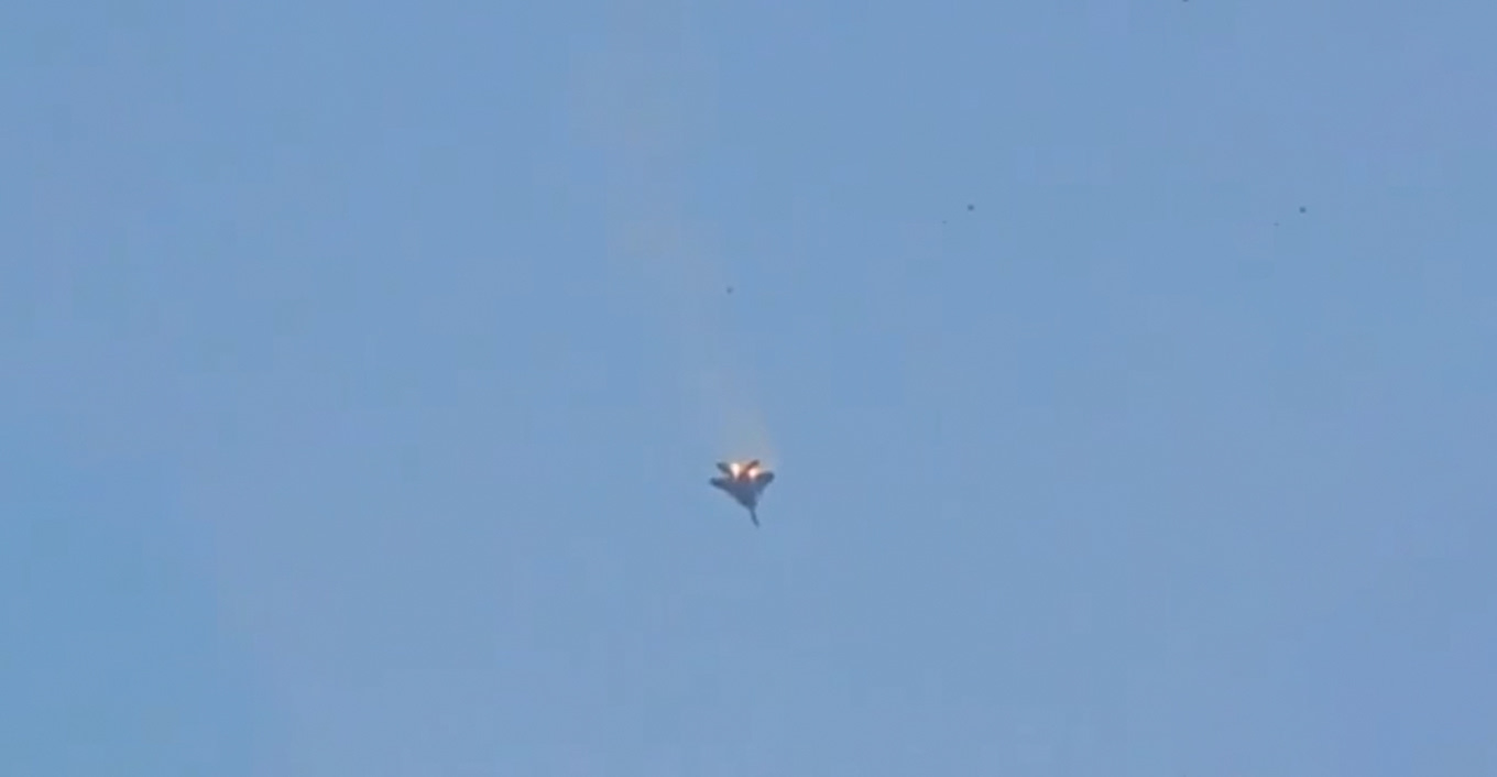 American F-15 shot down and crashed in Kuwait