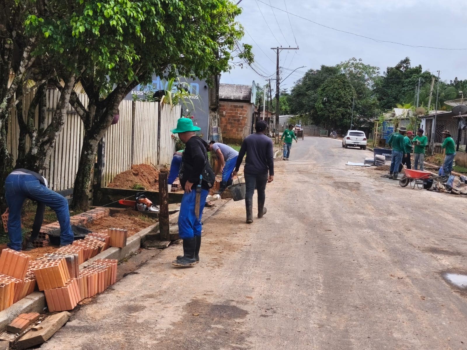 Deracre intensifies final works to deliver Rua Pedro Alexandrino in Feijó