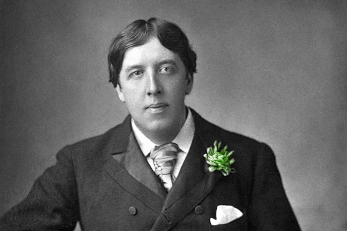 André Ventura took a “gay carnation” to the 25th of April celebrations