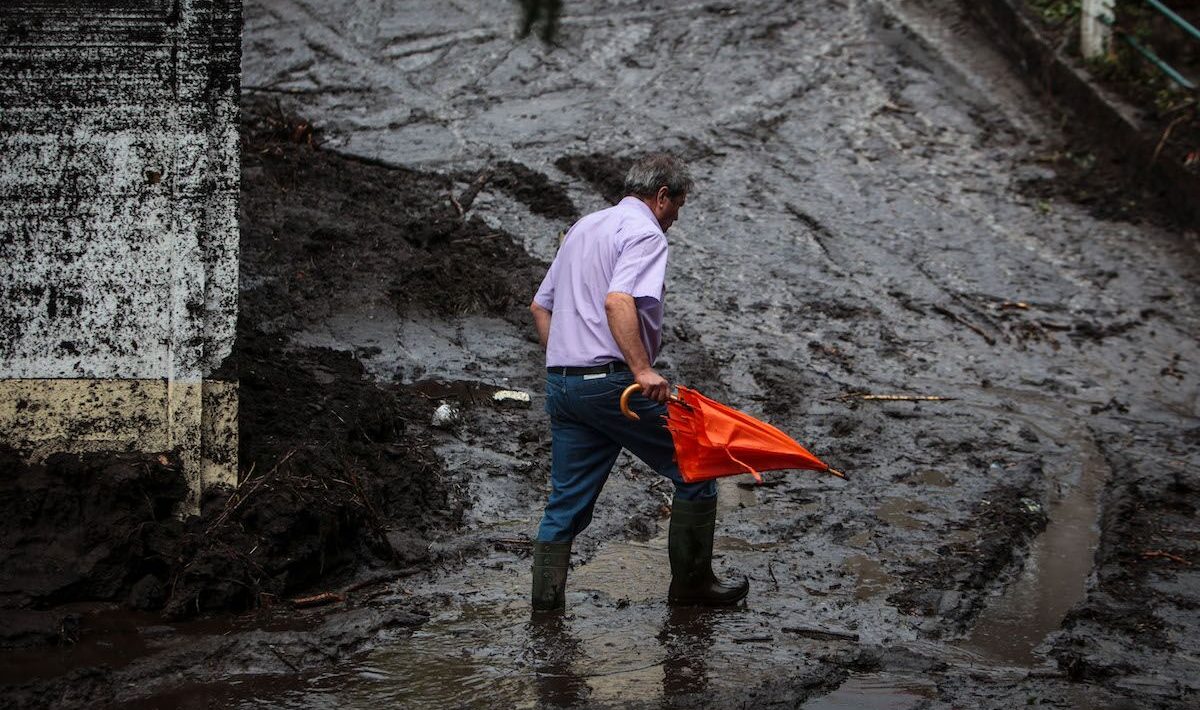 Bad weather returns tomorrow. Hail and thunderstorms are coming