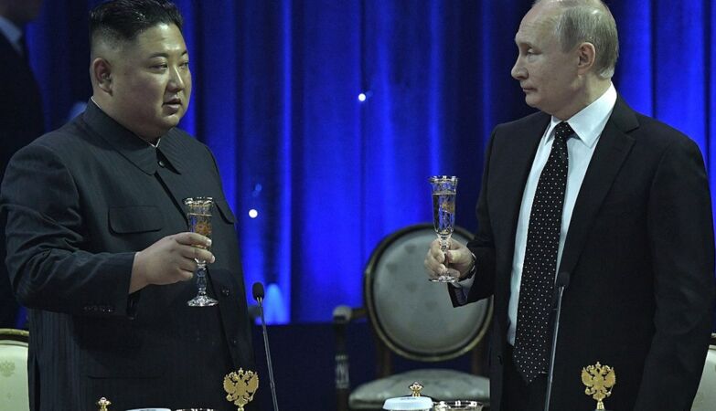 Kim Jong Un praises soldiers who committed suicide in battles in Ukraine