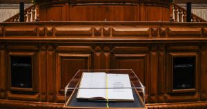 Parliament marks 50 years since the approval of the Constitution with a solemn session